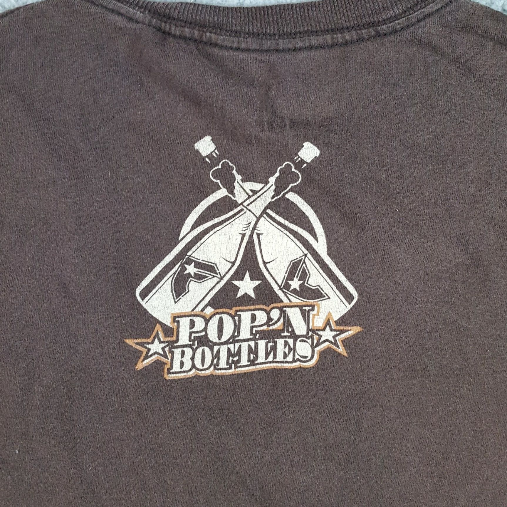 Vintage VINTAGE Famous Stars & Straps T-Shirt Shirt Men L Brown 00s Y2K Pop'n Bottles Logo Embroidered Short Sleeve Retro 2000s Fans Boys Mens Size US L / EU 52-54 / 3 - 7 Thumbnail