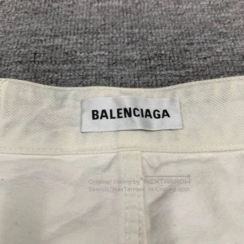 Balenciaga Balenciaga White Distressed Denim Jeans. Size US 26 / EU 42 - 4 Thumbnail