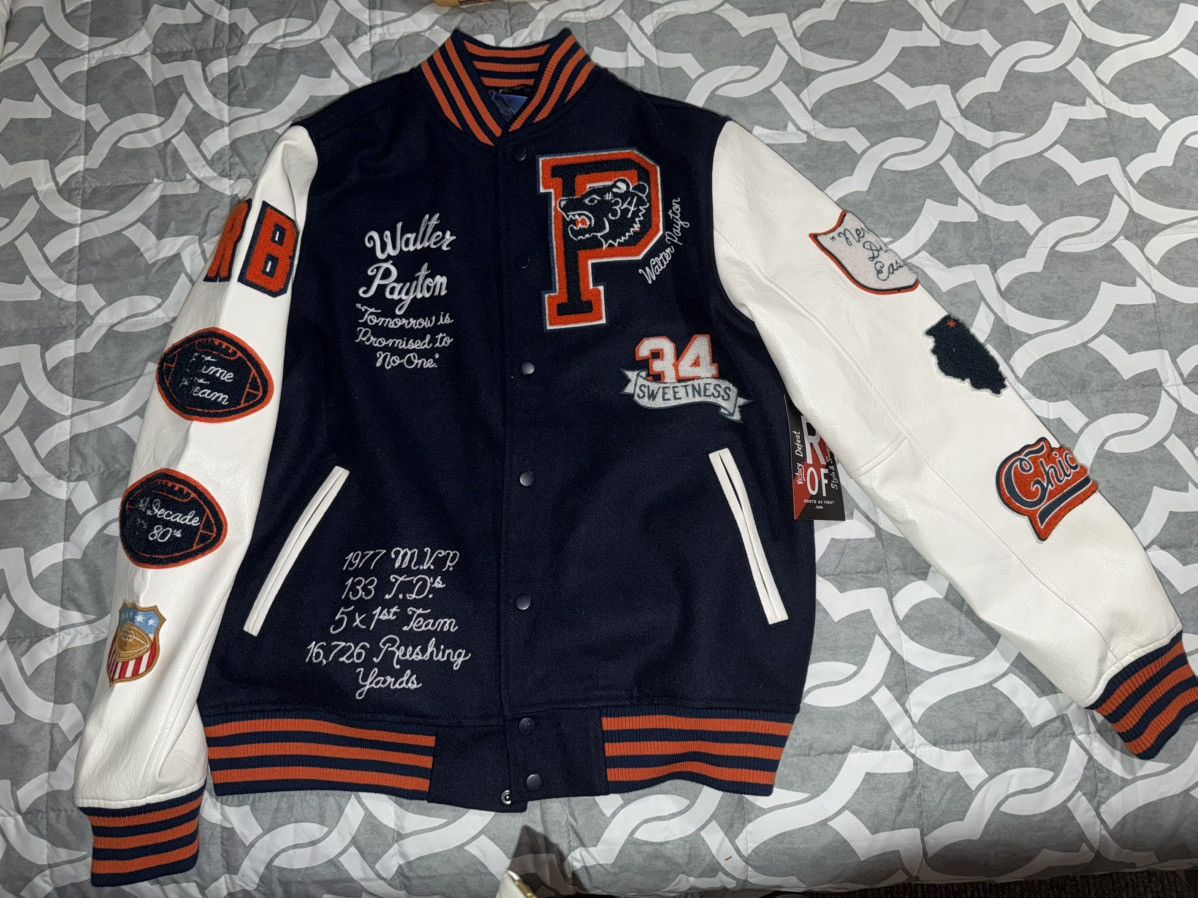 Roots Of Flight Walter Payton Roots of Fight Varsity Bears Jacket Large Size US L / EU 52-54 / 3 - 1 Thumbnail