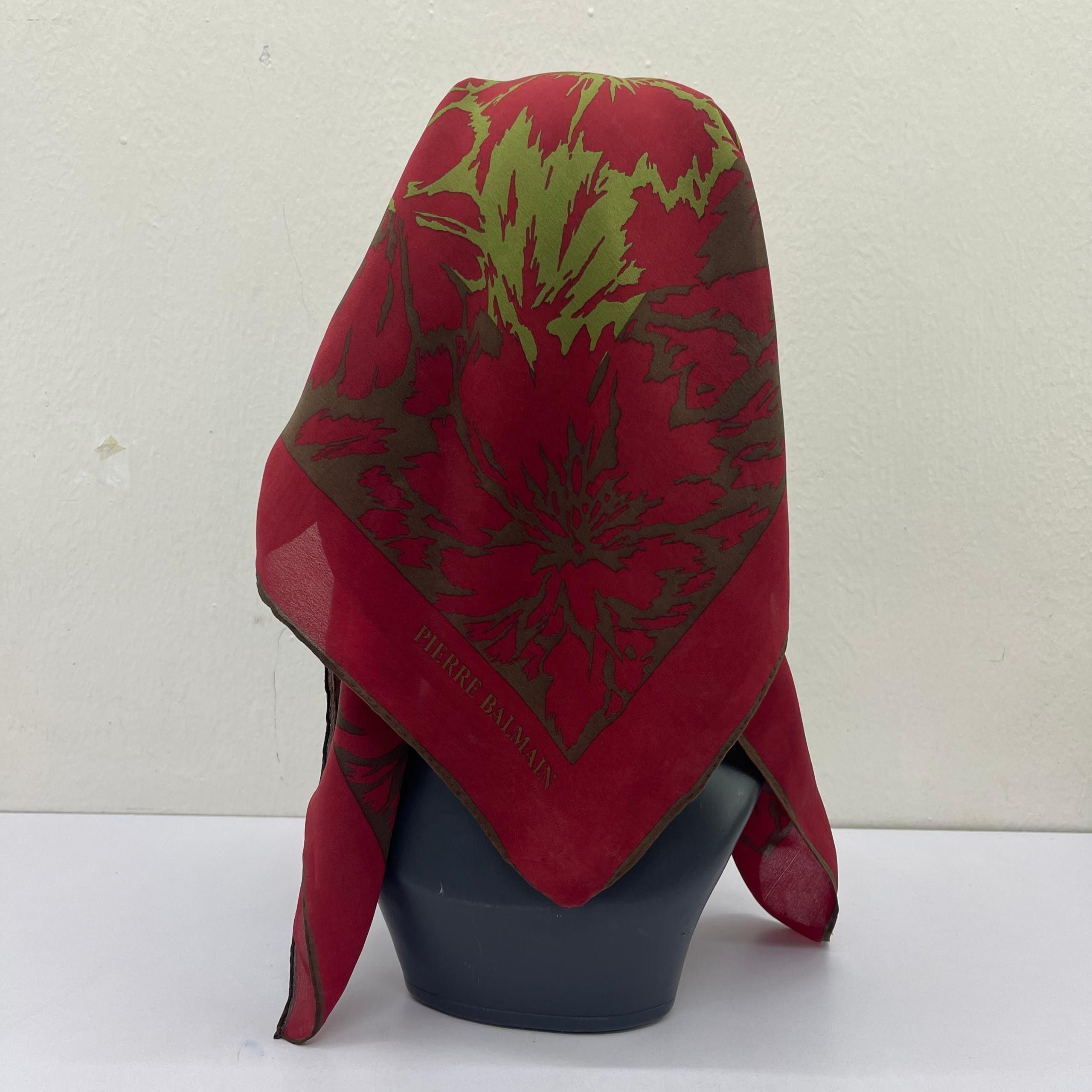 Pierre Balmain Vintage Pierre Balmain Silk Scarves - S7056 Size ONE SIZE - 4 Thumbnail