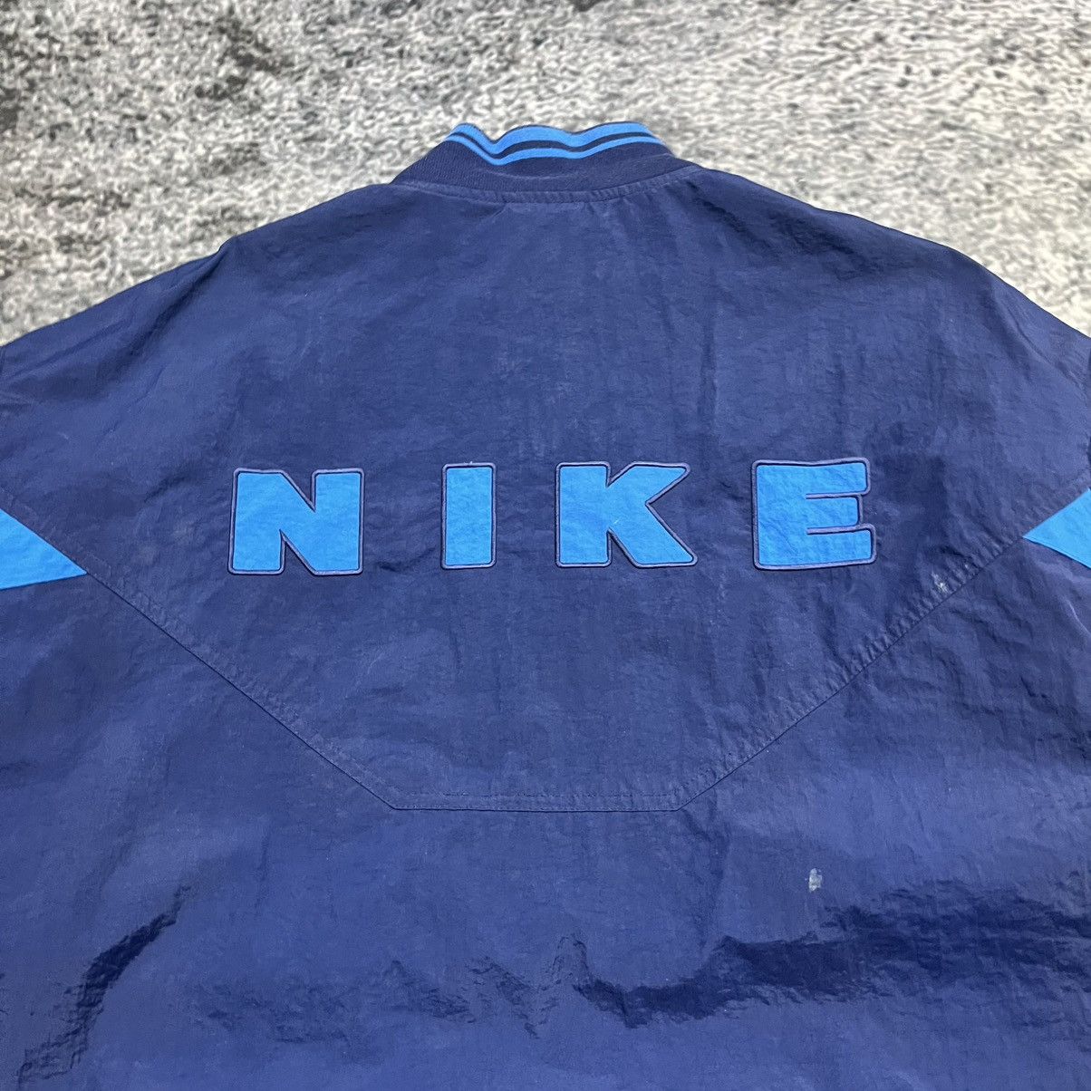 Nike VINTAGE 90s NIKE SWOOSH LOGO BLUE ZIP UP WINDBREAKER JACKET Size US XL / EU 56 / 4 - 7 Thumbnail