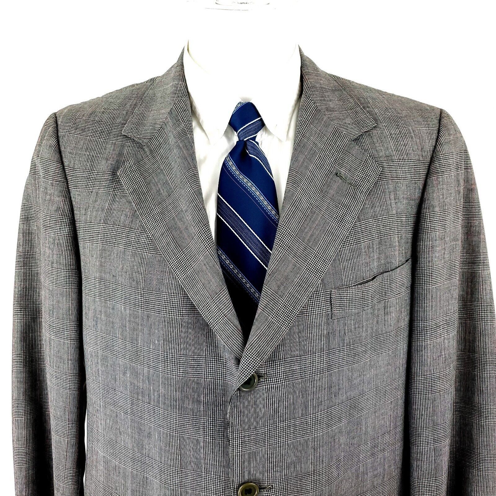 Hickey Freeman Vintage Hickey Freeman Wool 3 Button Blazer 40R Gray Glen Pl Size 40R - 1 Thumbnail