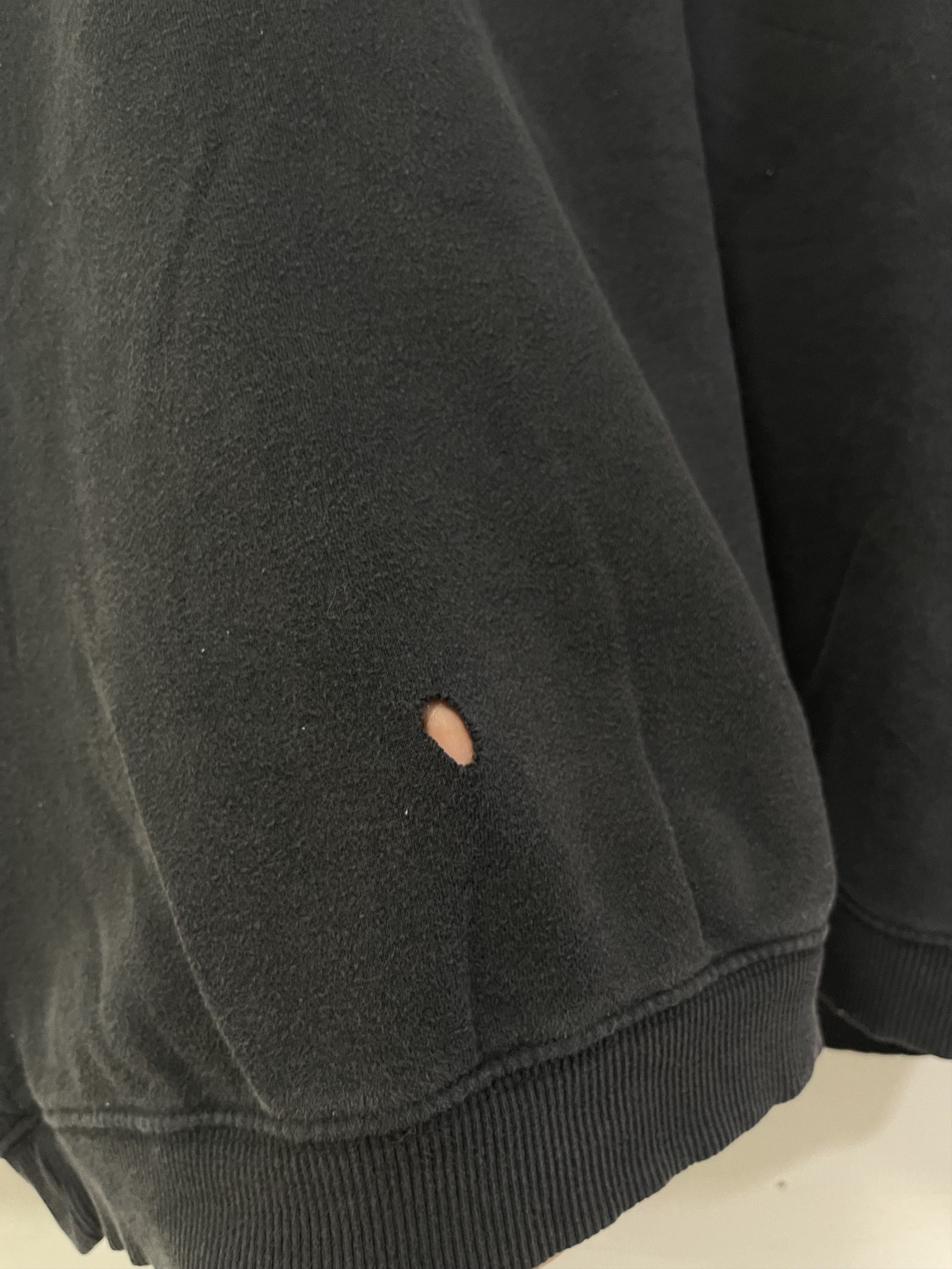 Quiksilver × Vintage Vintage Quiksilver Mini Logo Embroidery Hoodie Sweatshirt Size US XL / EU 56 / 4 - 5 Thumbnail