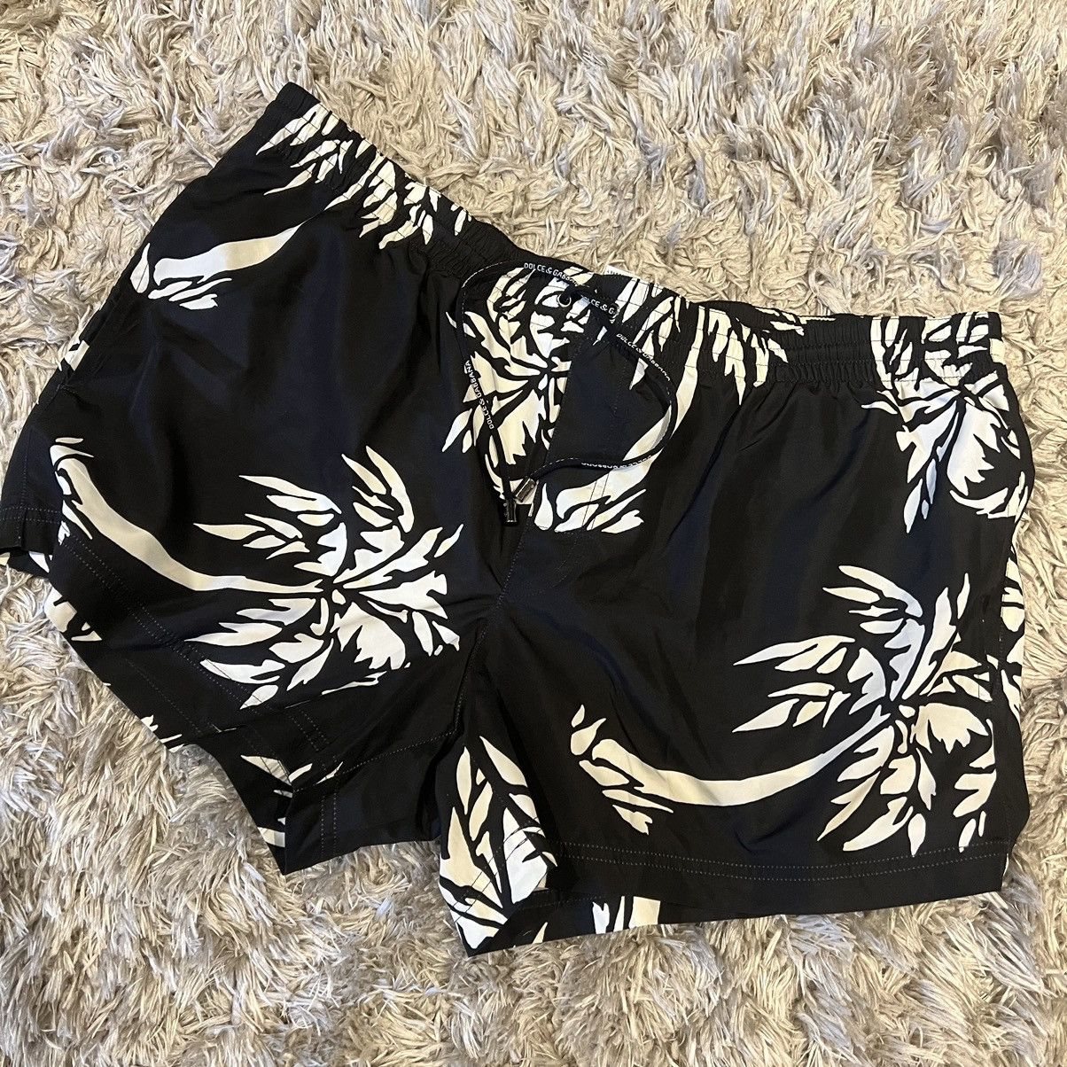 Dolce & Gabbana D&G shorts swimwear joggers print XXL logo Dolce and Gabanna Size US 40 / EU 56 - 1 Thumbnail