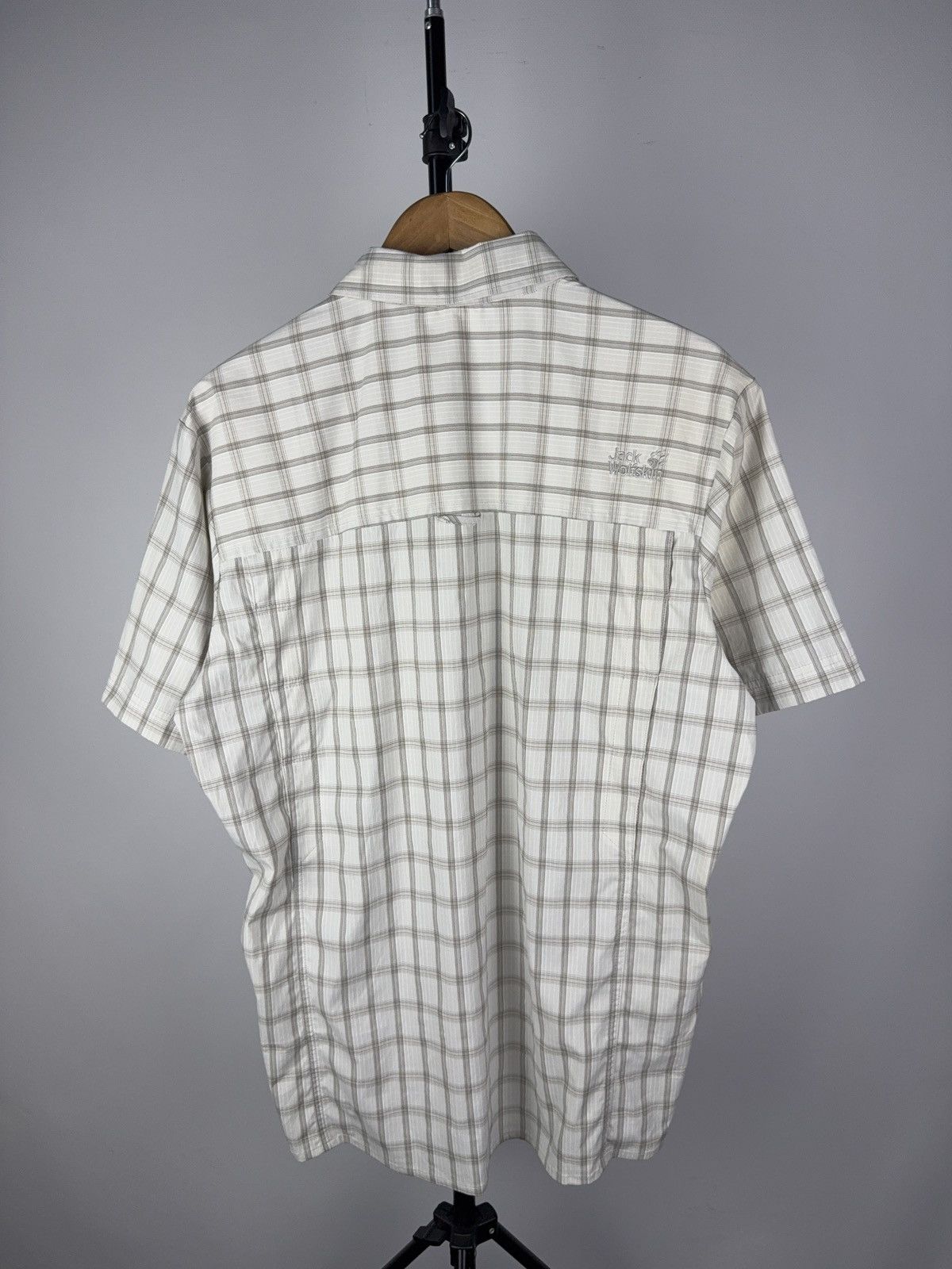 Jack Wolfskin Vintage 00s Outdoor Jack Wolfskin short sleeve Shirt Size US XL / EU 56 / 4 - 9 Thumbnail