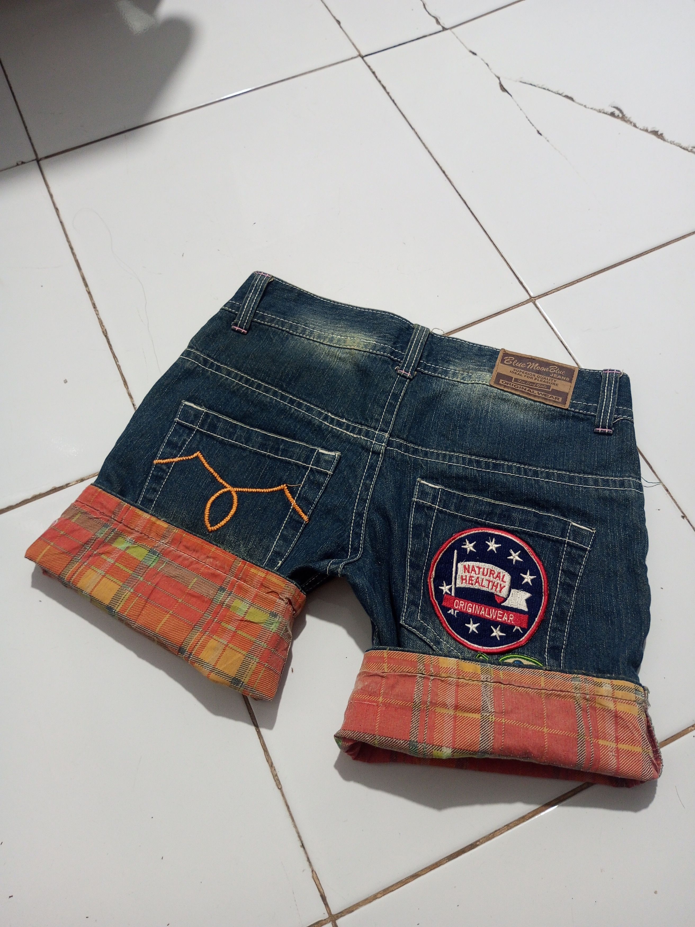 Hysteric Glamour Vintage Blue Moon Blue patch shorts denim Size 29" - 11 Thumbnail