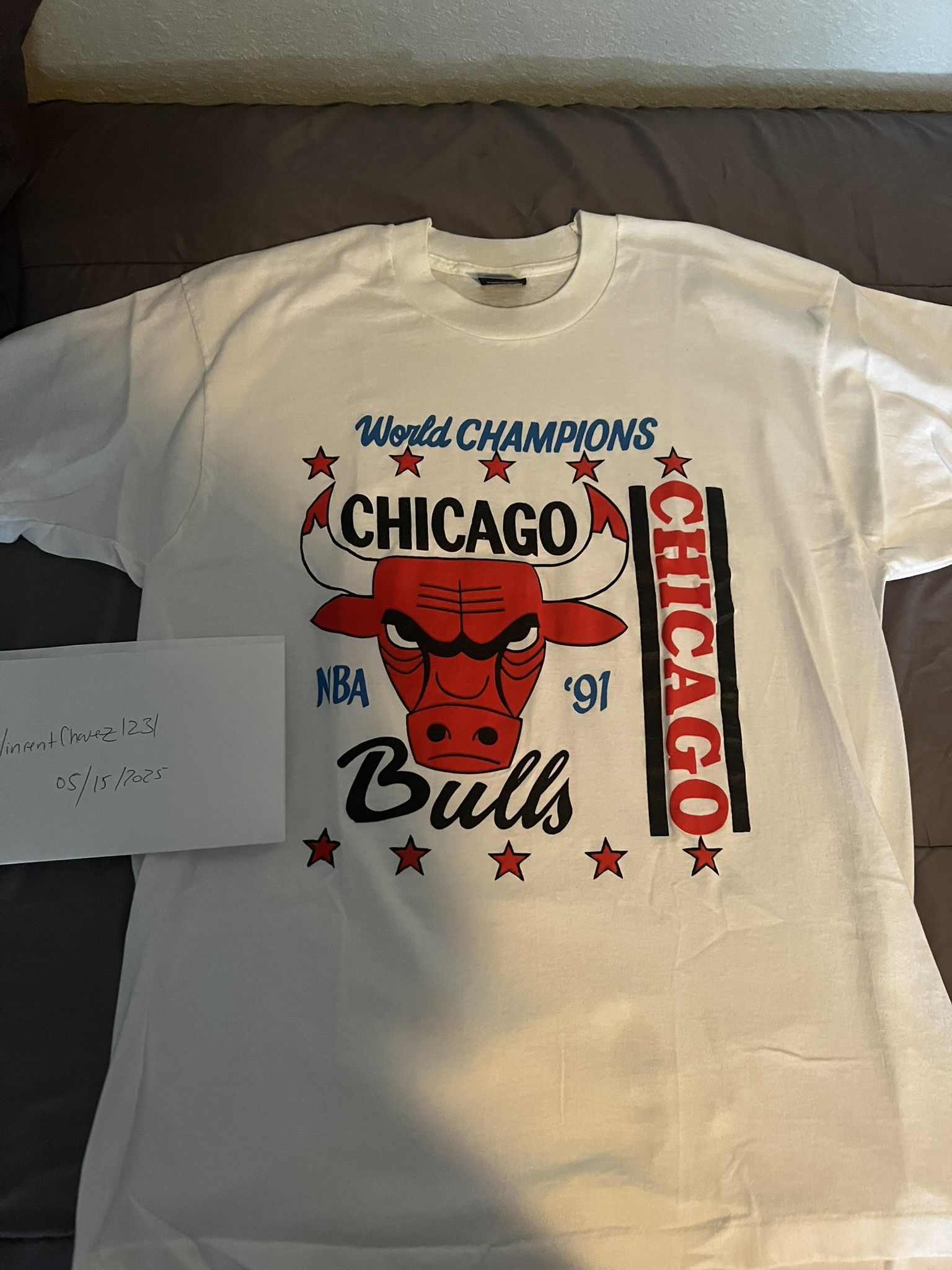 Vintage Vintage (Reprint) 1991 Bulls NBA Champions T-Shirt Size US XL / EU 56 / 4 - 2 Thumbnail