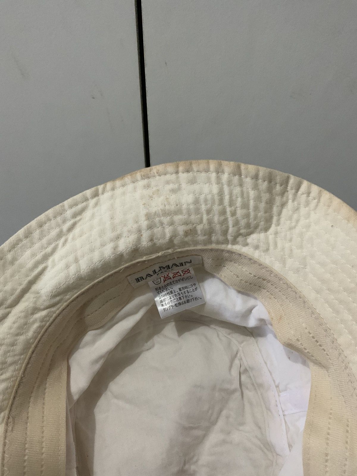 Balmain Balmain Paris Fade Bucket Hat Size ONE SIZE - 12 Thumbnail