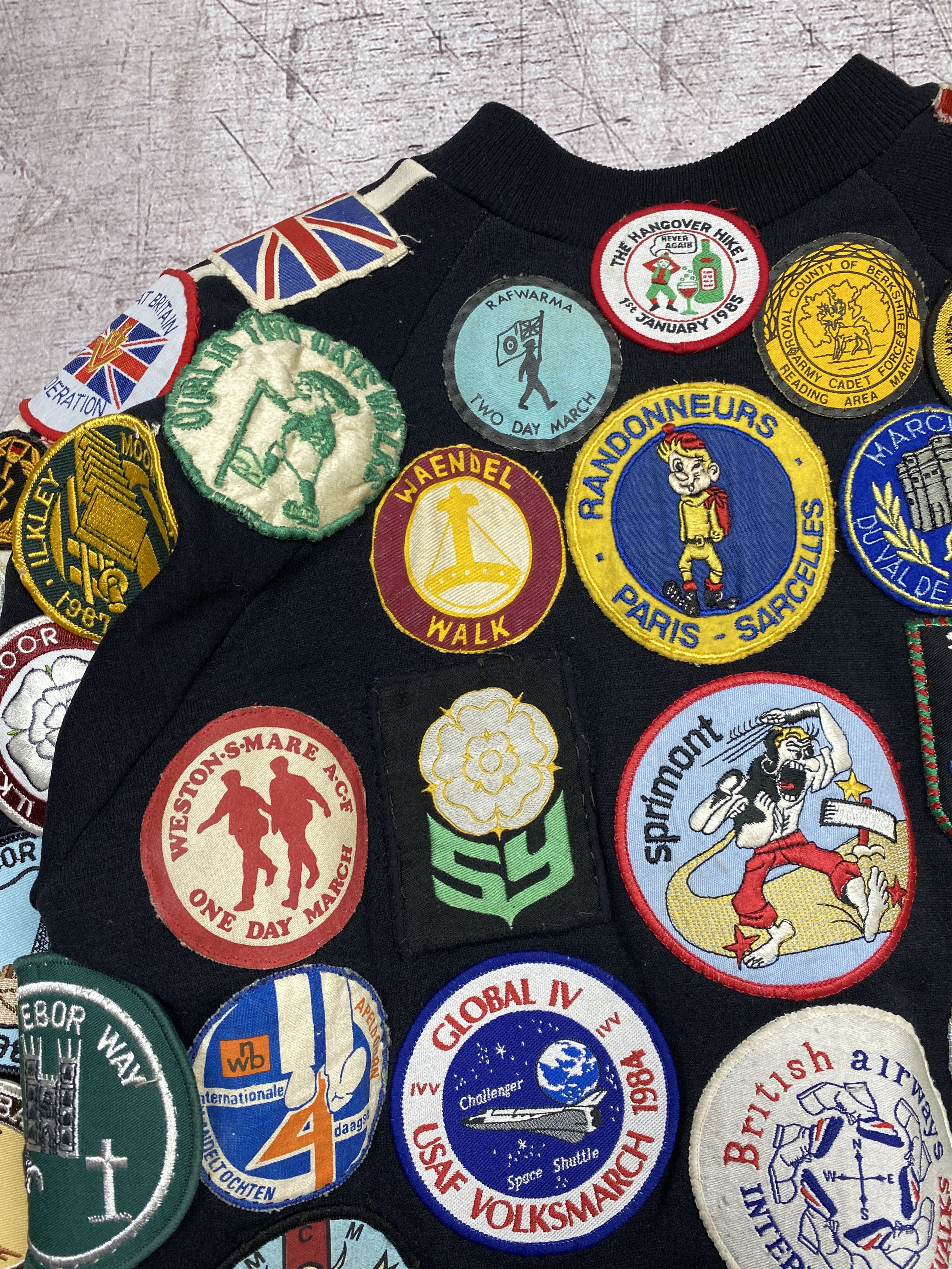 Vintage Vintage 1980’s Patch Covered Mens Bomber Jacket Size US L / EU 52-54 / 3 - 19 Thumbnail