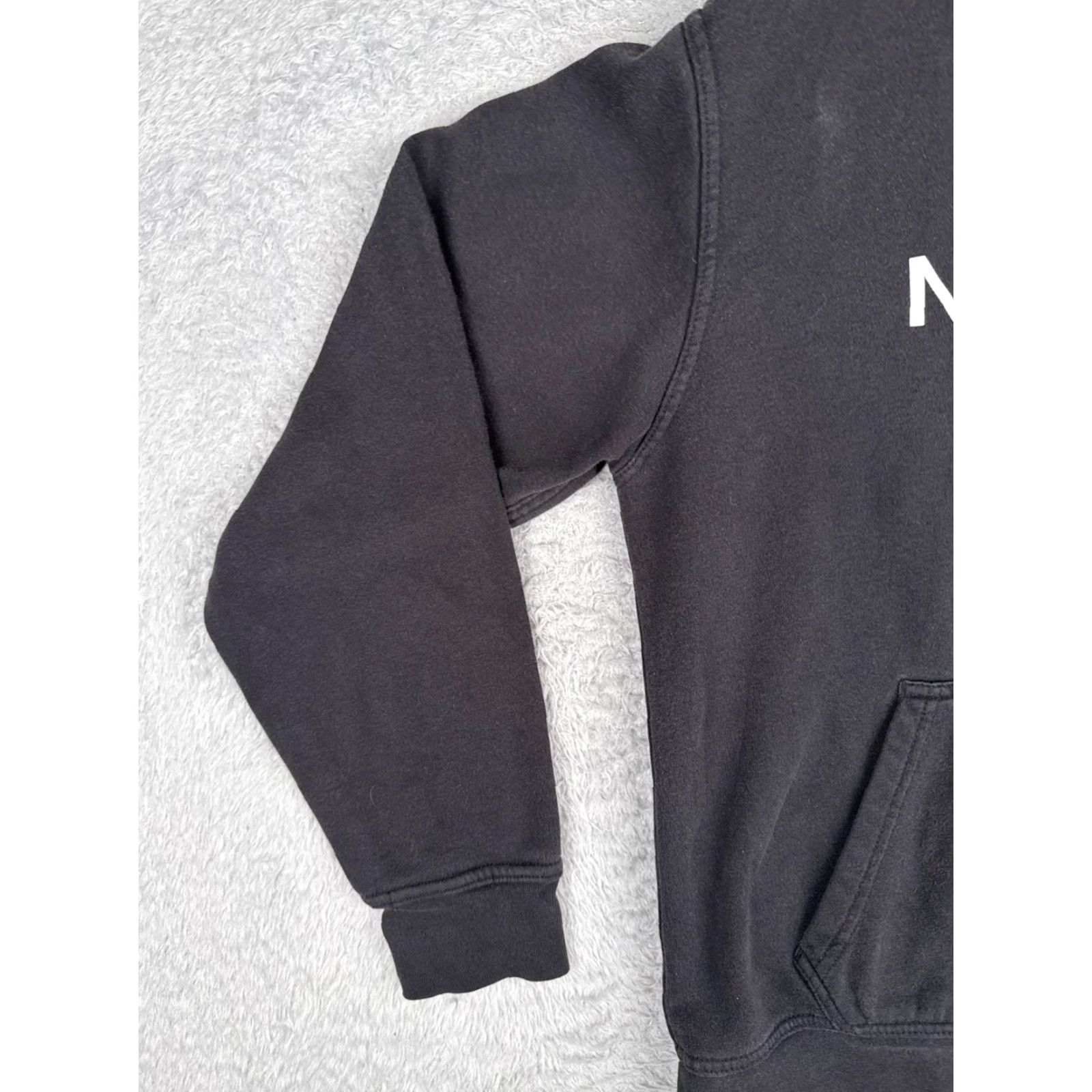 The North Face The North Face Mens Hoodie Shirt Black Small Sweatshirt Pullover Front Pocket Cotton Blend Lightweight Crew Neck Zip Front Pocket Regular Fit Size US S / EU 44-46 / 1 - 3 Thumbnail