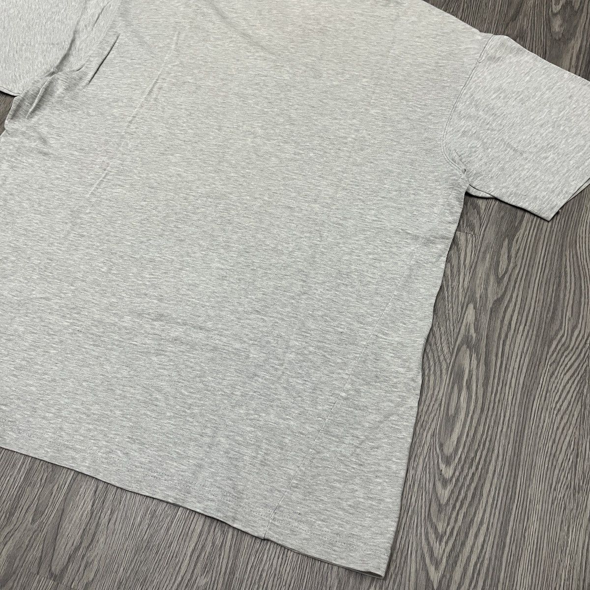 Yves Saint Laurent Vintage YvesSaintLauren Pour Homme Basic Font Tee ifsix Size US L / EU 52-54 / 3 - 10 Thumbnail