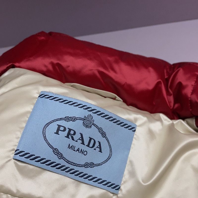 Prada Prada Solid Color Long Sleeve Jacket-2506 Size US S / EU 44-46 / 1 - 3 Thumbnail