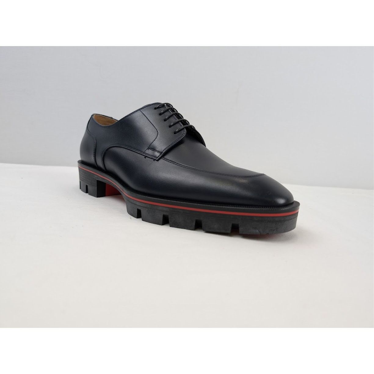 Christian Louboutin o1rshd1 Q:2 / Davisol Flat Shoes in Marine Size US 9 / EU 42 - 1 Thumbnail