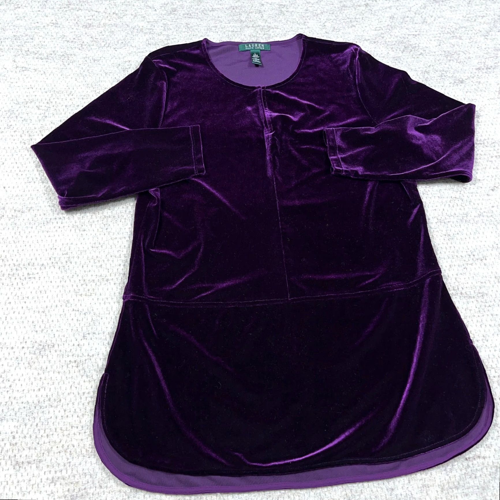 Ralph Lauren Lauren Ralph Lauren Velvet Keyhole Blouse Shirt Womens L Purple Long Sleeve Shirt Womens Size L / US 10 / IT 46 - 3 Thumbnail