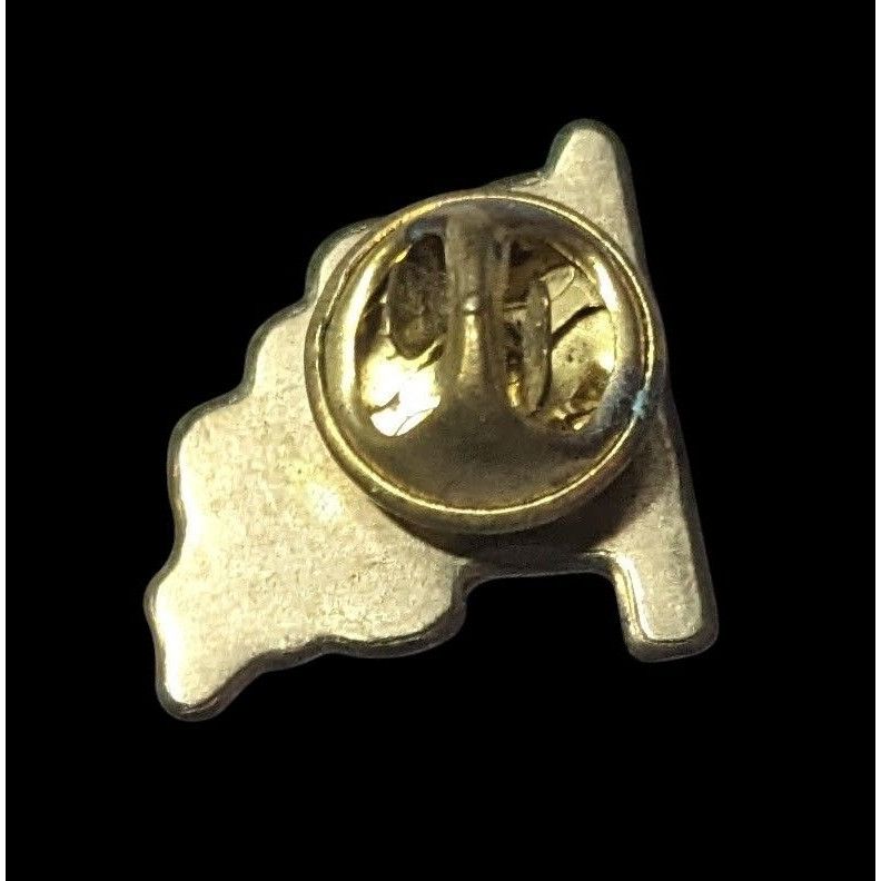 Other Vintage Gold Tone United States Flag Lapel Pin Size ONE SIZE - 2 Thumbnail