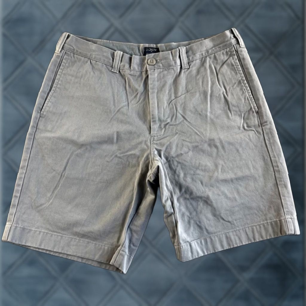 J.Crew J. Crew Gramercy Shorts Mens 34 Gray Chino Flat Front Twill Outdoor Beach 9" Inseam Size US 34 / EU 50 - 1 Thumbnail