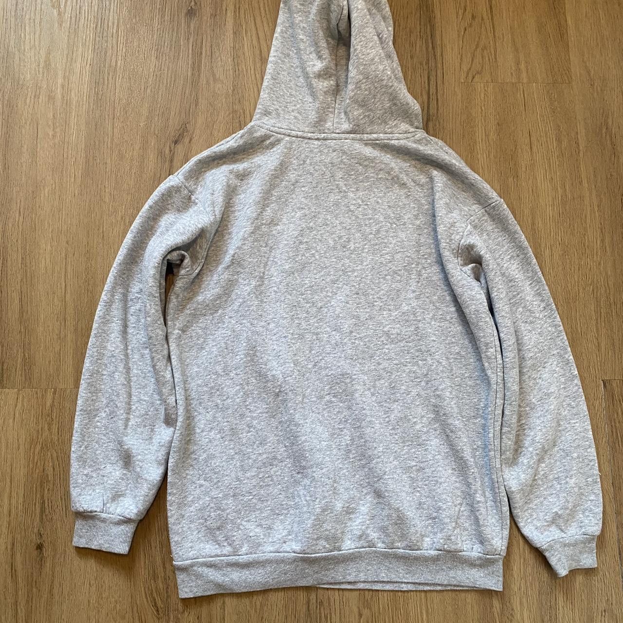 H&M Hogwarts grey and red hoodie H&M Harry Potter Movie Size US S / EU 44-46 / 1 - 2 Thumbnail