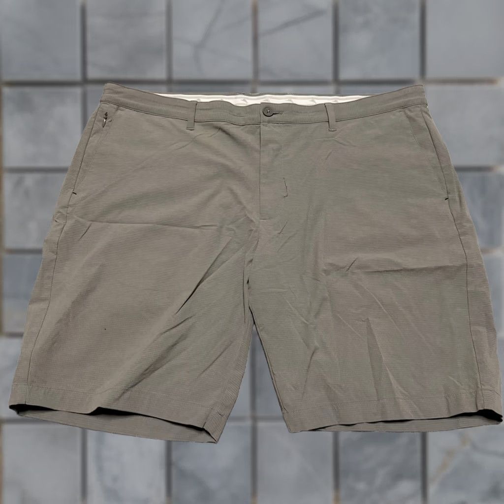 Tommy Bahama Tommy Bahama Mens Gray Performance Nylon Blend Shorts 42 Size US 42 / EU 58 - 1 Thumbnail
