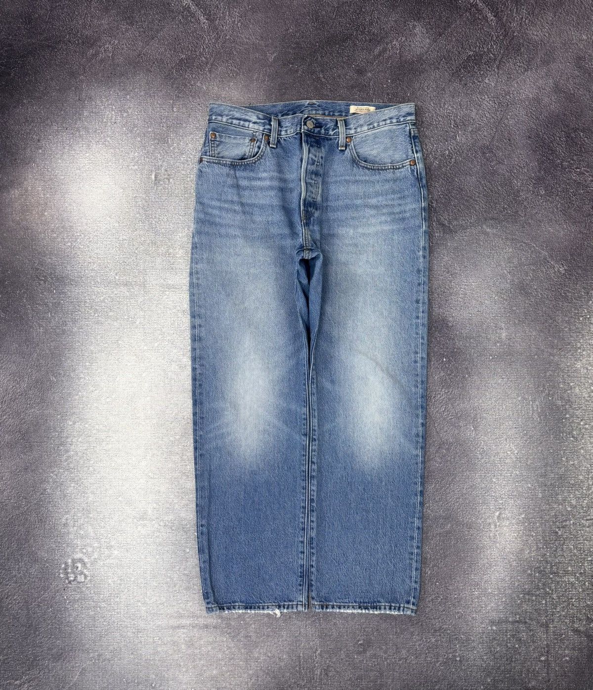 Levi's Levi’s 501 ‘90s Men’s Blue Straight Fit Selvedge Denim Jeans Size US 31 - 2 Thumbnail