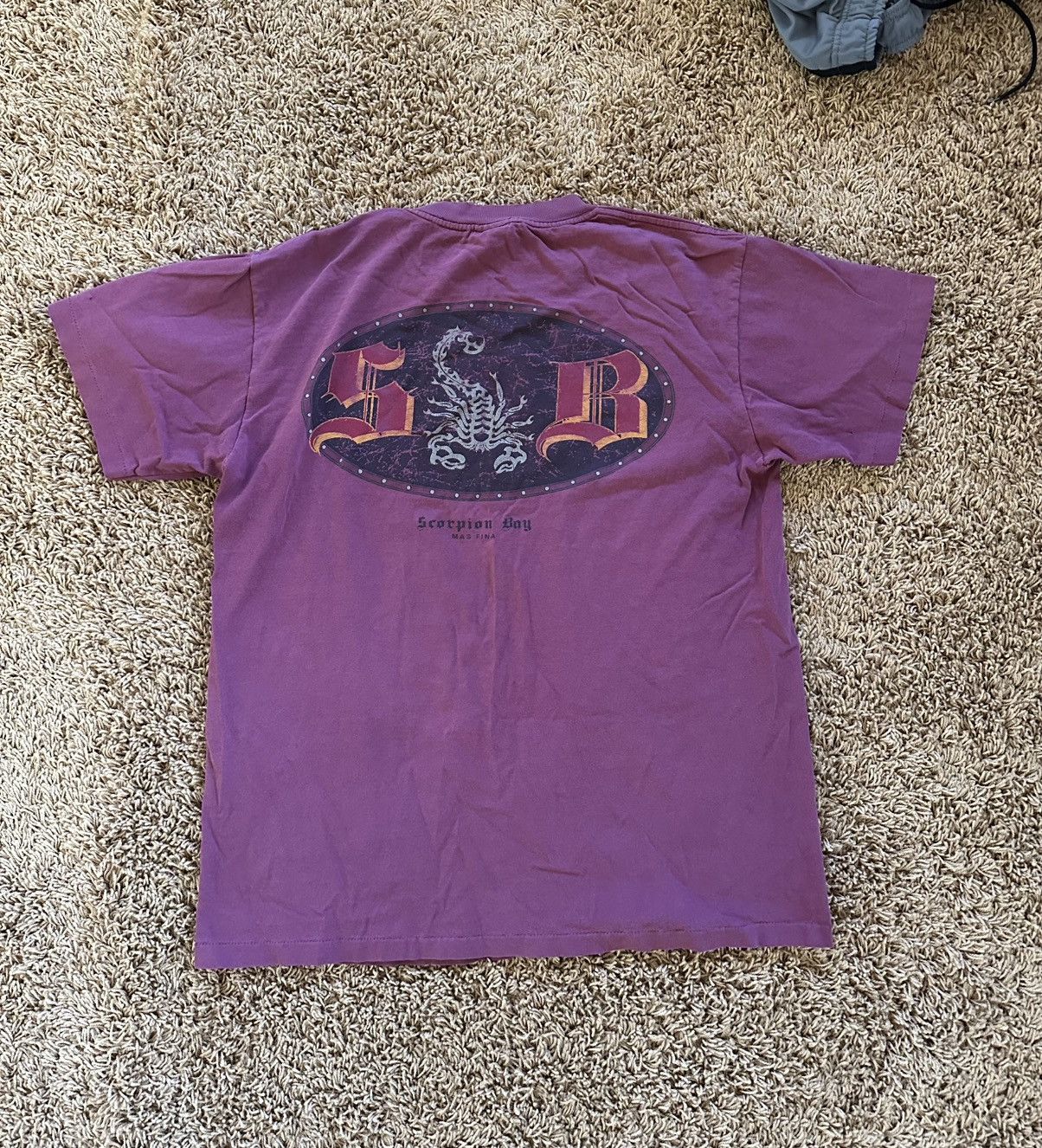 Vintage Vintage 90s Surf Scorpion Bay maroon tshirt distressed L y2k Size US L / EU 52-54 / 3 - 1 Thumbnail