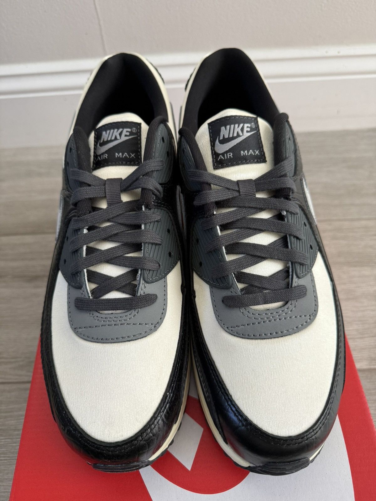 Nike Men's Nike Air Max 90 Smoke Grey Crocodile Sail Black Sz 12 Size US 12 / EU 45 - 5 Thumbnail
