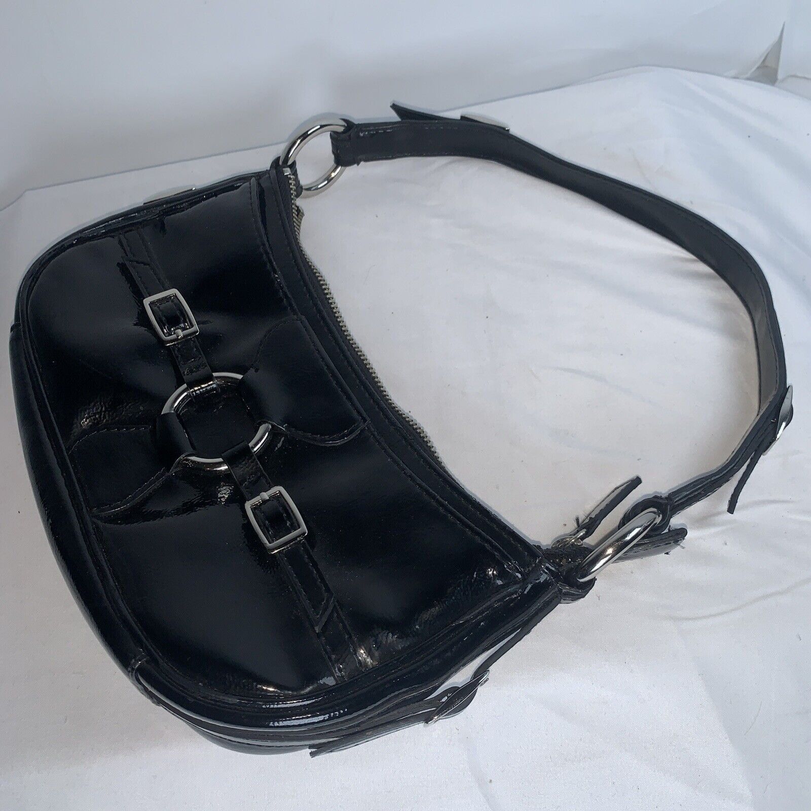 Vintage BCBG Paris Patent Leather Purse Clutch Handbag Large O Rings Size ONE SIZE - 7 Thumbnail