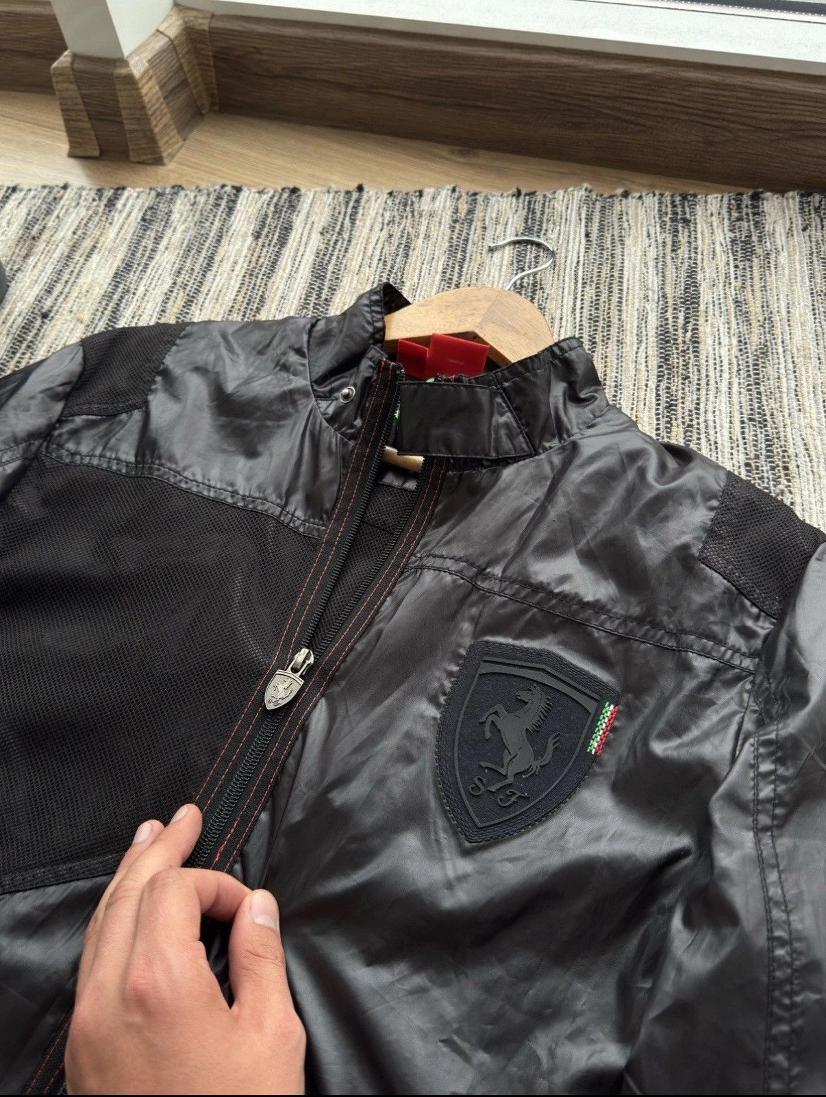 Ferrari × Puma Puma Ferrari Classic Nylon Zip Light Jacket Black Size M Men Size US M / EU 48-50 / 2 - 6 Thumbnail