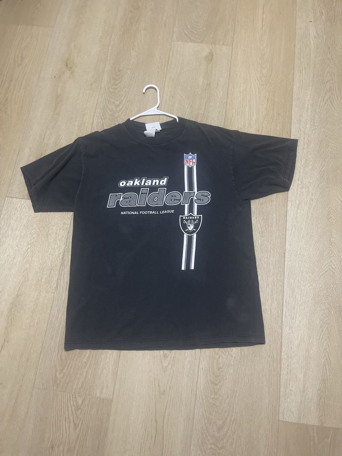 Logo Athletic 90s Oakland Raiders T Shirt Size US L / EU 52-54 / 3 - 1 Thumbnail