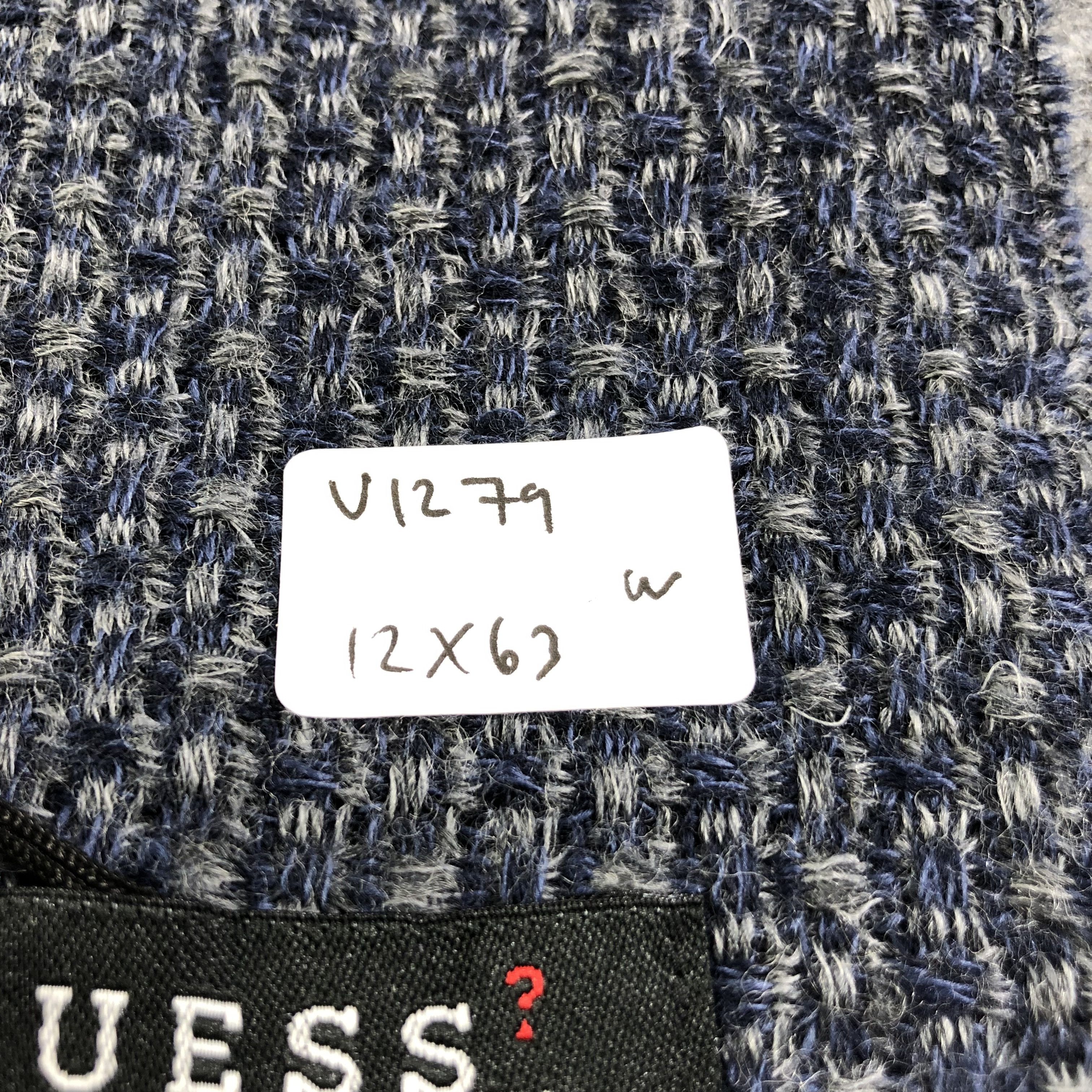 Guess NWT Guess Wool Scarf Muffler V1279 Size ONE SIZE - 6 Thumbnail