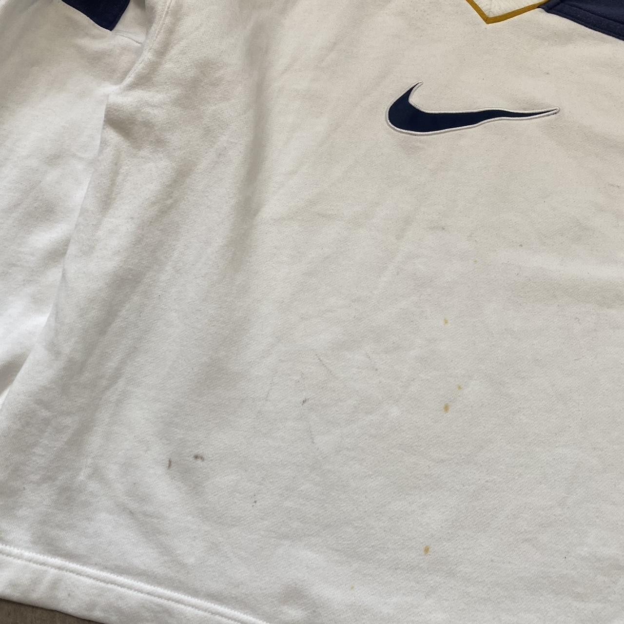 Nike 90s Nike white and navy long sleeve sweatshirt nike Size US M / EU 48-50 / 2 - 7 Thumbnail