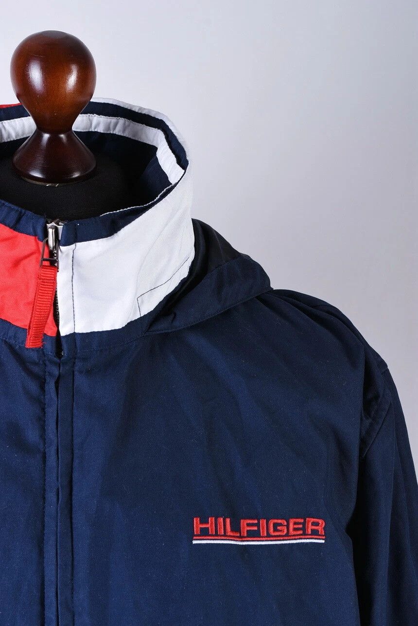 Tommy Hilfiger Tommy Hilfiger Vintage Jacket Sailing Hooded Navy Blue Size US XL / EU 56 / 4 - 2 Thumbnail