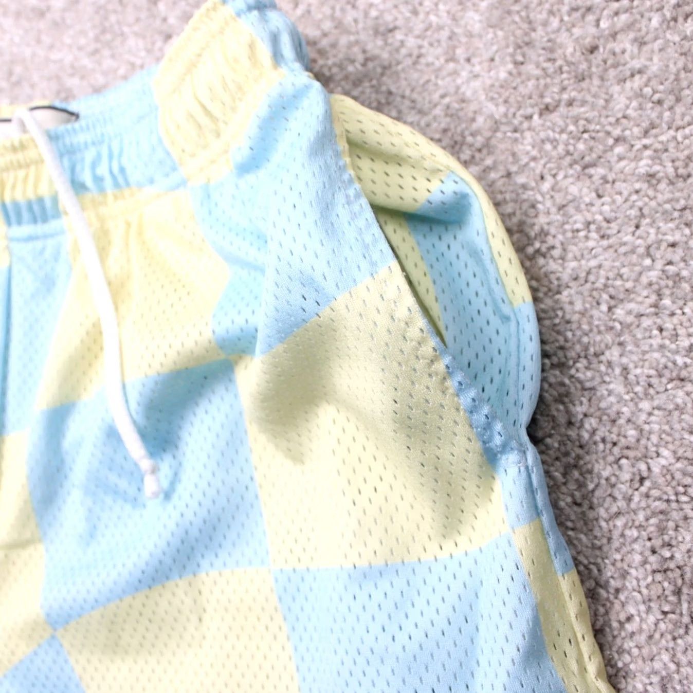 Eric Emanuel Eric Emanuel EE Shorts Men Large Blue/Yellow Wavy Flag Drawstring Athletic Size US 33 - 6 Thumbnail
