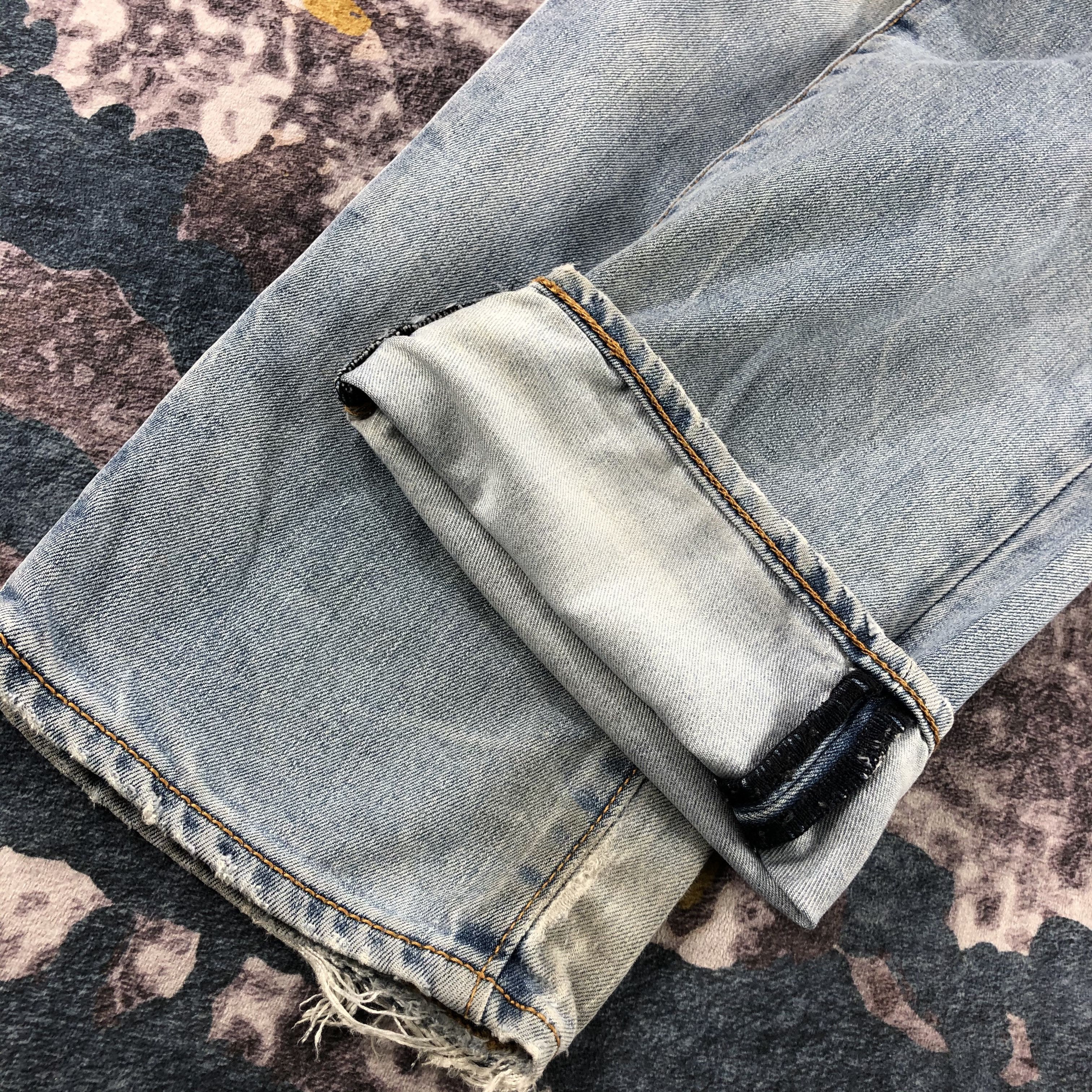 Levi's × Vintage Vintage Light Wash Levis 511 Jeans-JM2796 Size US 33 - 8 Thumbnail