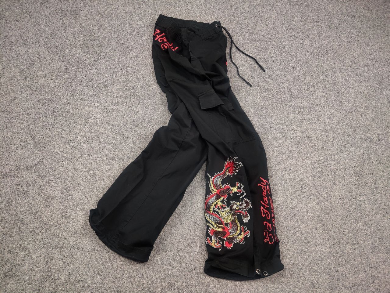 Ed Hardy Ed Hardy Vintage Y2K Style Dragon Embroidered Cargo Pants Size US 30 / EU 46 - 2 Thumbnail