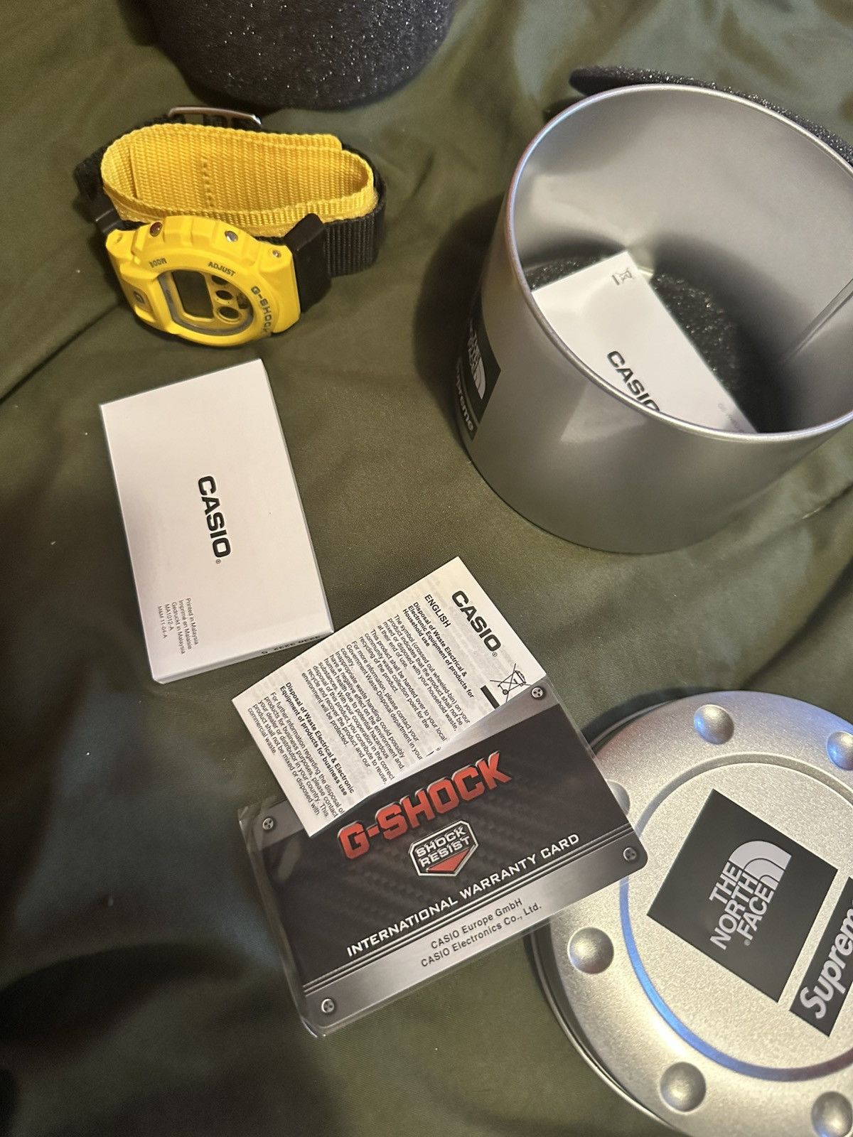 Supreme Supreme x The North Face x Casio G-Shock DW-6900 Watch Yell Size ONE SIZE - 5 Thumbnail