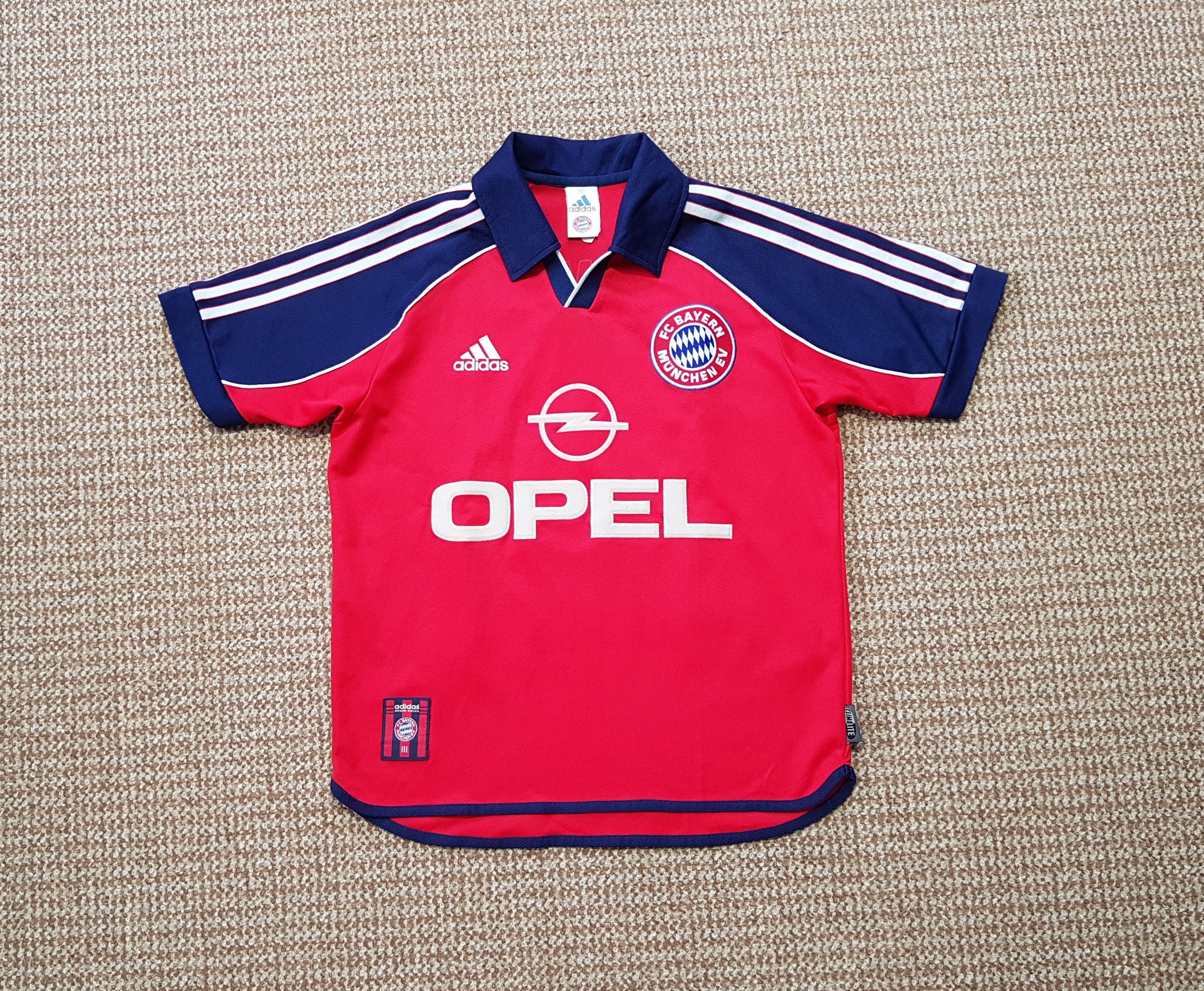 Adidas × Vintage Bayern Munich Adidas 2000/01 Vintage Football