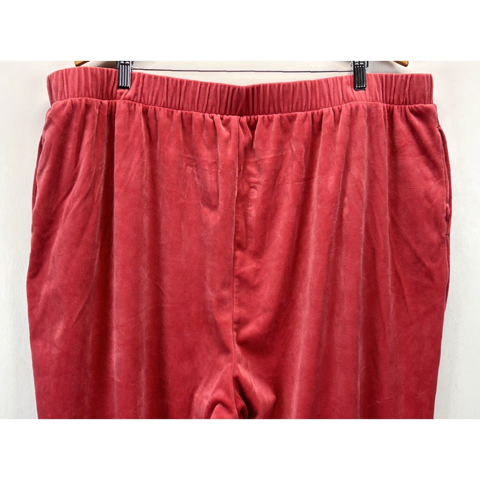 Old Navy Old Navy Women’s Velour Jogger Pants 3X Plus Pink Pull On Elastic Waist Size 40" / US 18 - 4 Thumbnail