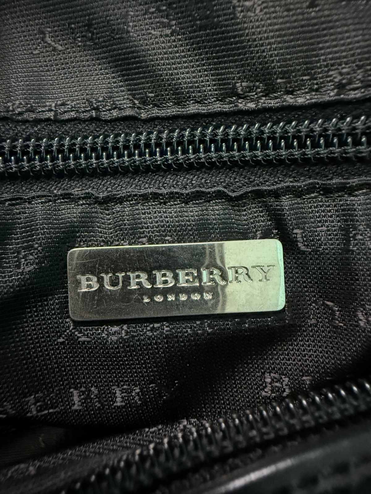 Burberry AUTHENTIC BURBERRY NOVA CHECK TOP HANDLE Size ONE SIZE - 19 Thumbnail