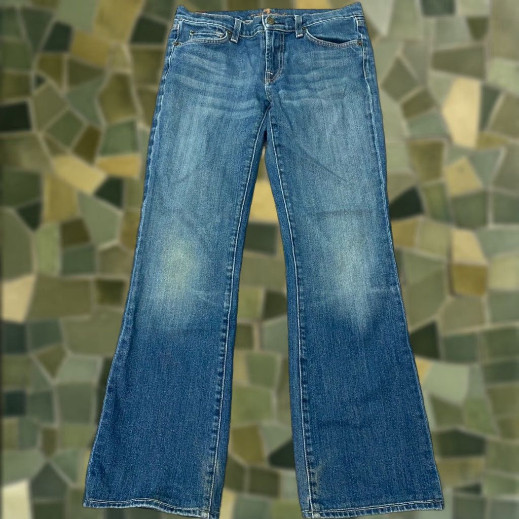 7 For All Mankind 7 For All Mankind Jeans Womens Size 29 Blue Low-Rise Bootcut Faded Size 30" / US 8 / IT 44 - 1 Thumbnail