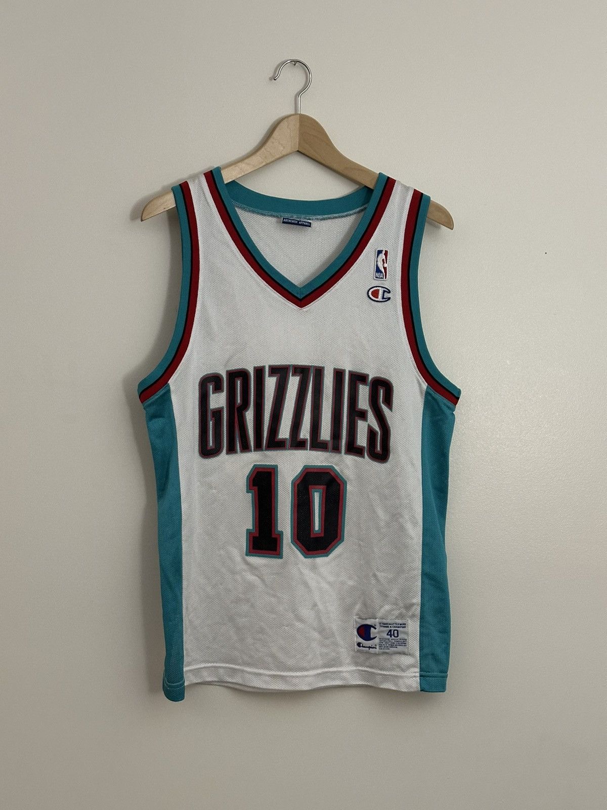 Champion Vintage 90s Mike Bibby Vancouver Grizzlies Champion Jersey M Size US M / EU 48-50 / 2 - 1 Thumbnail