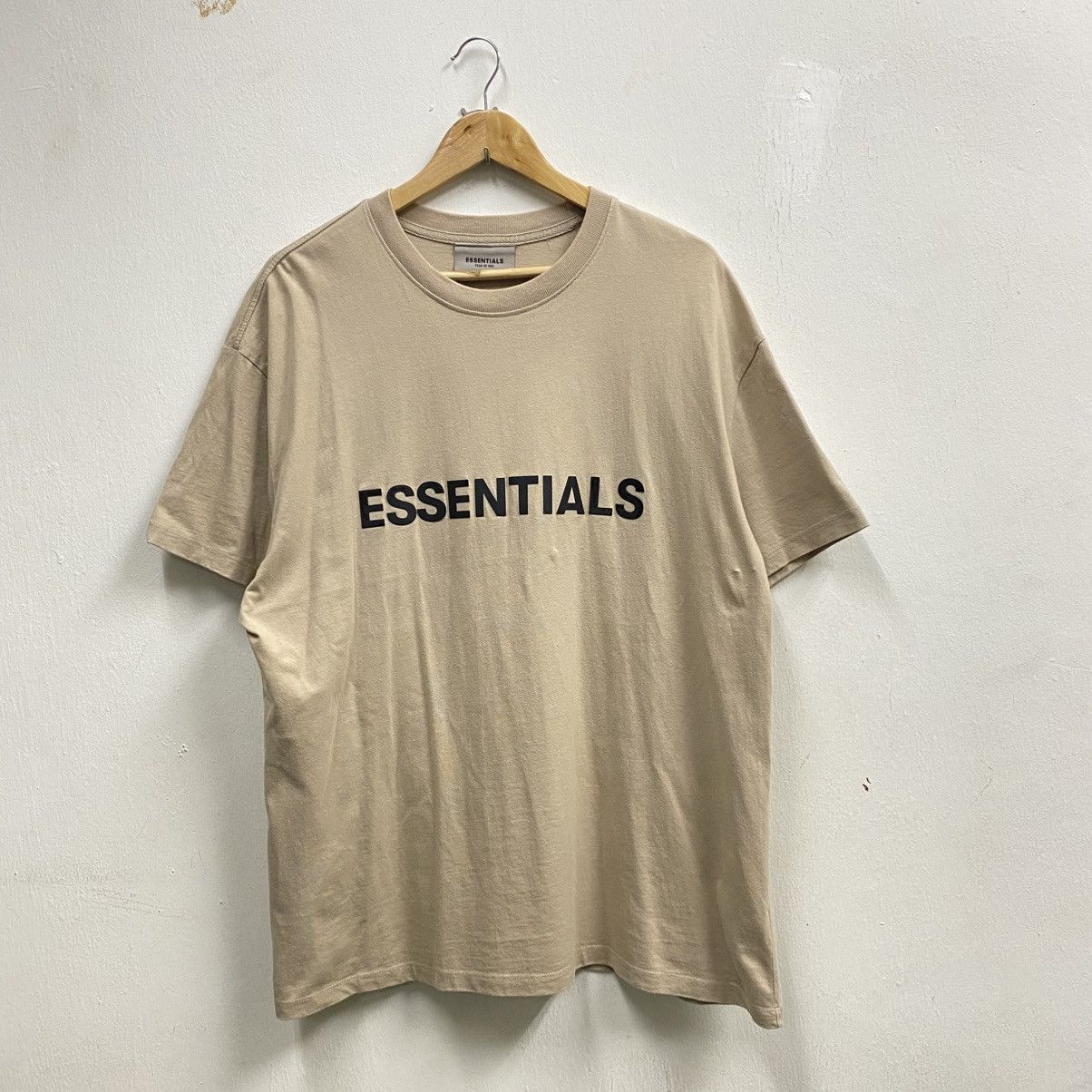 Essentials × Fear of God Essentials FOG Fear Of God Brown Big Back Logo Tee Size US L / EU 52-54 / 3 - 1 Thumbnail