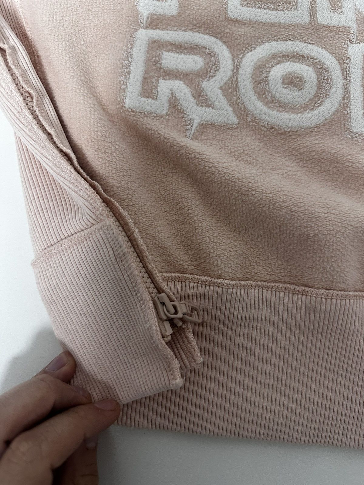 Fendi Fendi Roma Sweatshirt Size M / US 6-8 / IT 42-44 - 8 Thumbnail