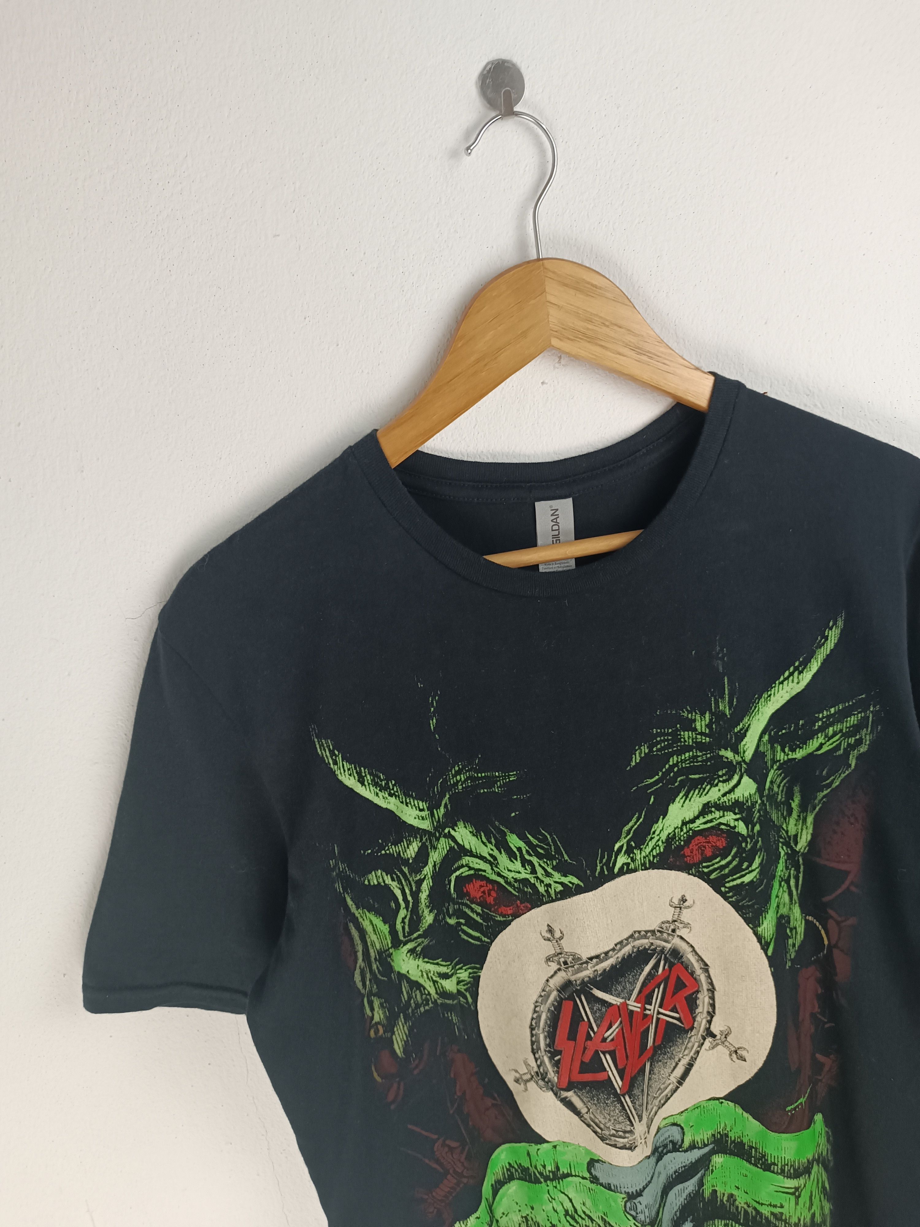 Band Tees VINTAGE SLAYER ROOT OF ALL EVIL GREEN MONSTER TEE RARE Size US M / EU 48-50 / 2 - 5 Thumbnail