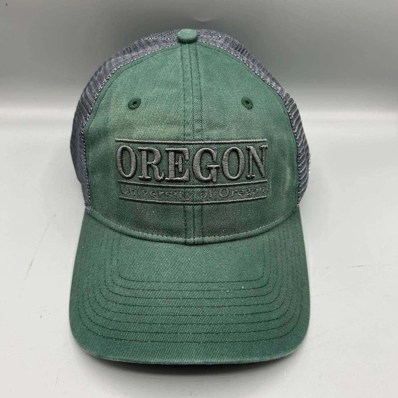 The Game Oregon Ducks Trucker Hat Men M-L NCAA Stretch Fitted Cap New Size ONE SIZE - 1 Thumbnail