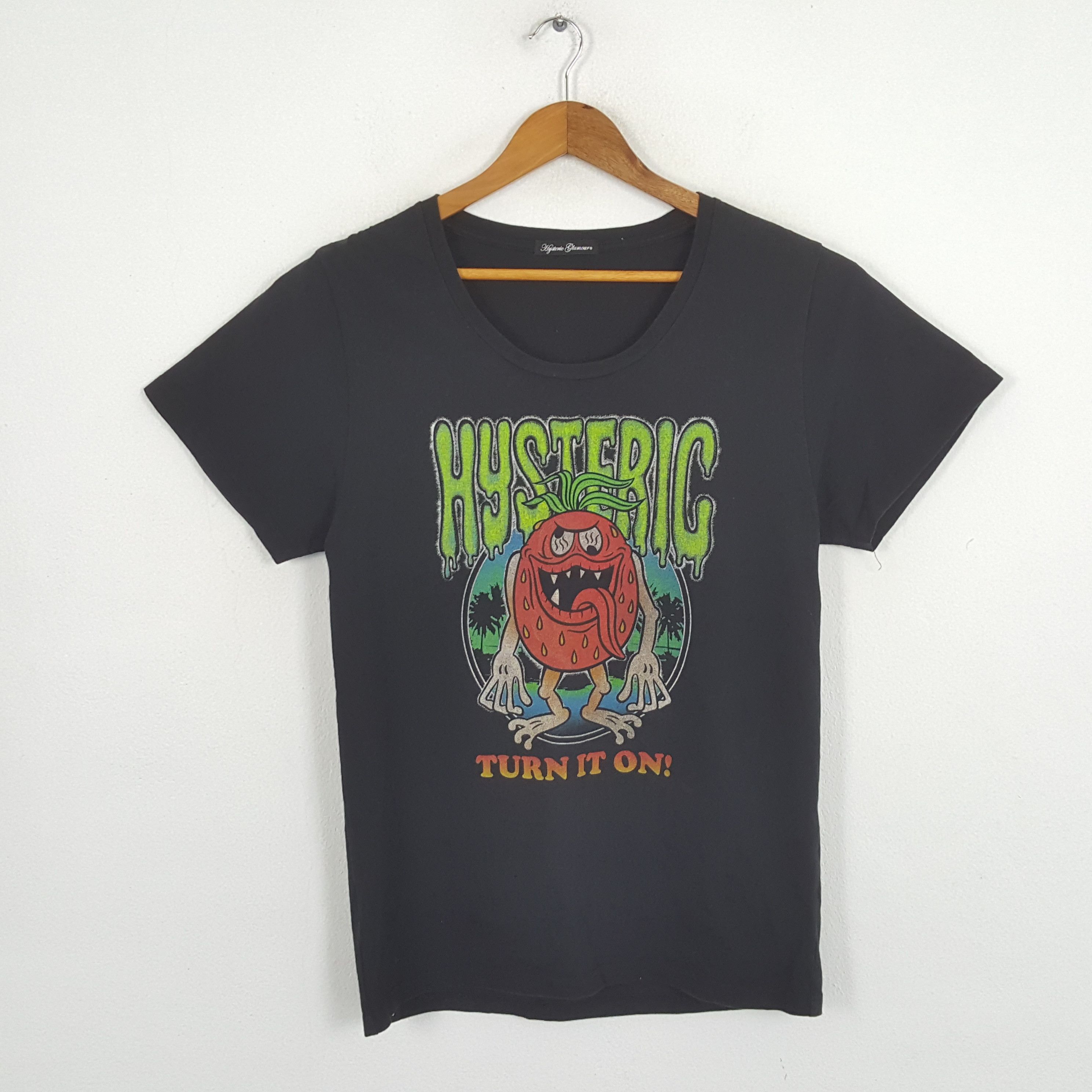 Hysteric Glamour × Japanese Brand × Vintage Vintage HYSTERIC GLAMOUR Japanese Fashion Brand T-Shirts Size US M / EU 48-50 / 2 - 1 Thumbnail