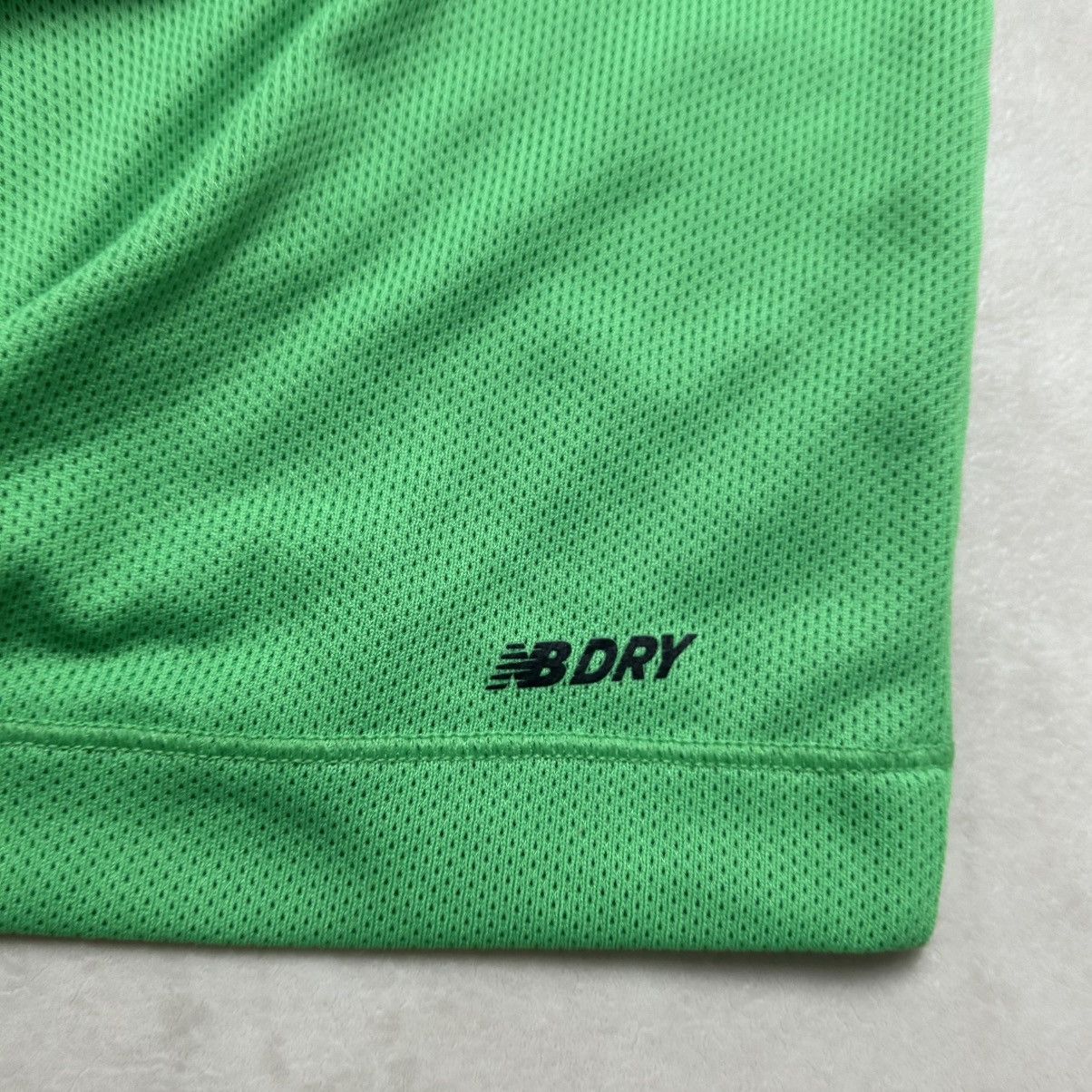 New Balance Liverpool 2019/20 Home Goalkeeper Jersey Kit Alisson Becker Size US S / EU 44-46 / 1 - 6 Thumbnail