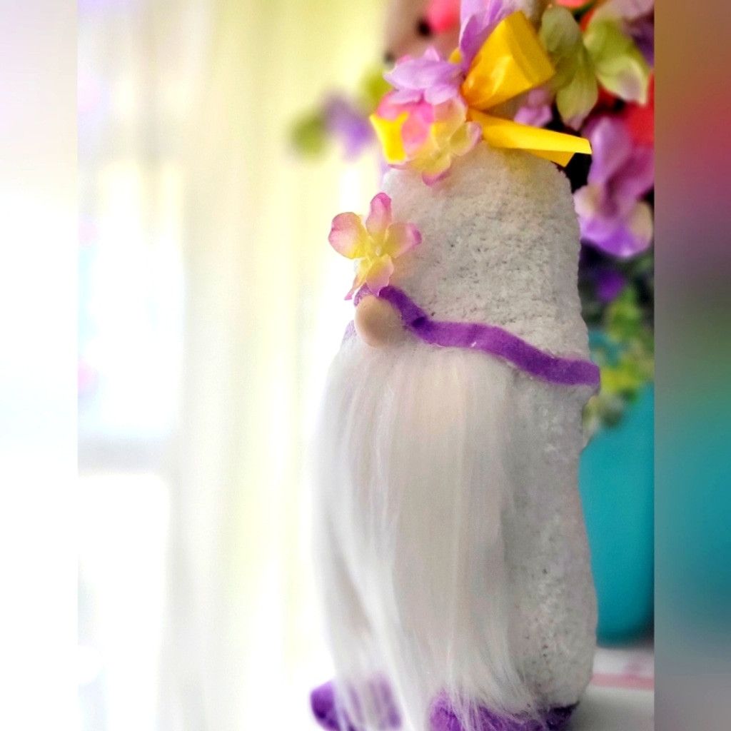 Handmade Easter Bunny Spring Flower Gnome Size ONE SIZE - 3 Thumbnail