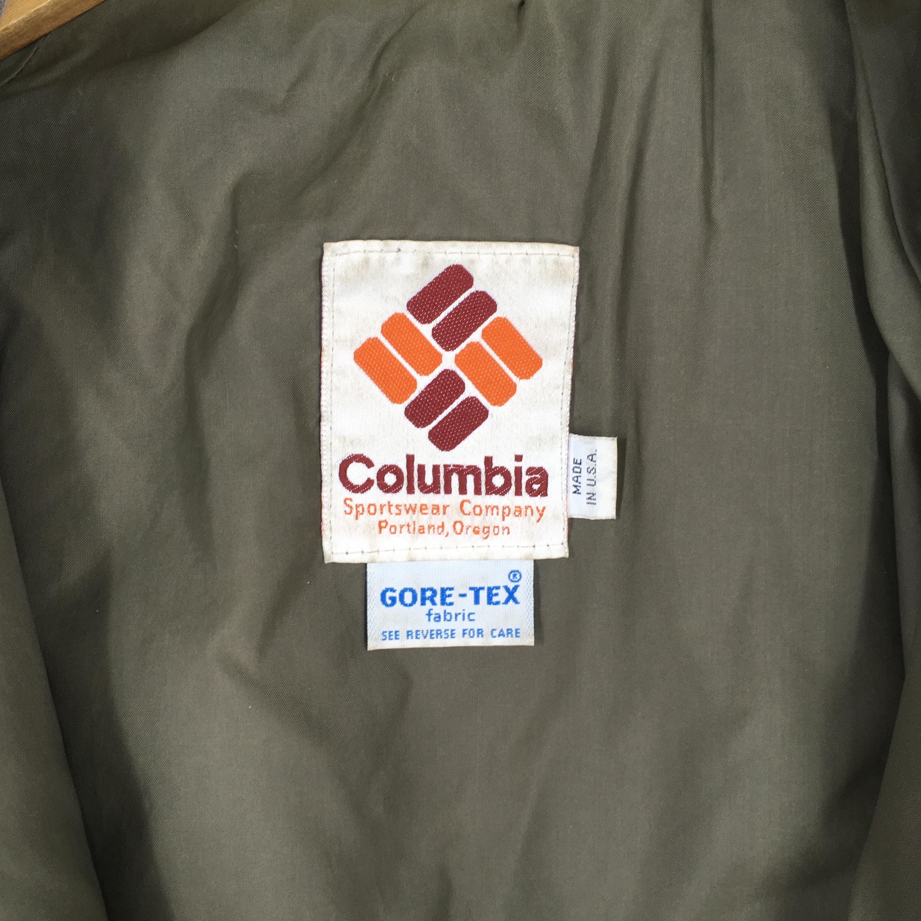 Columbia Vintage 1990s Columbia Duck Camo Hunting Jacket Large Size US L / EU 52-54 / 3 - 5 Thumbnail