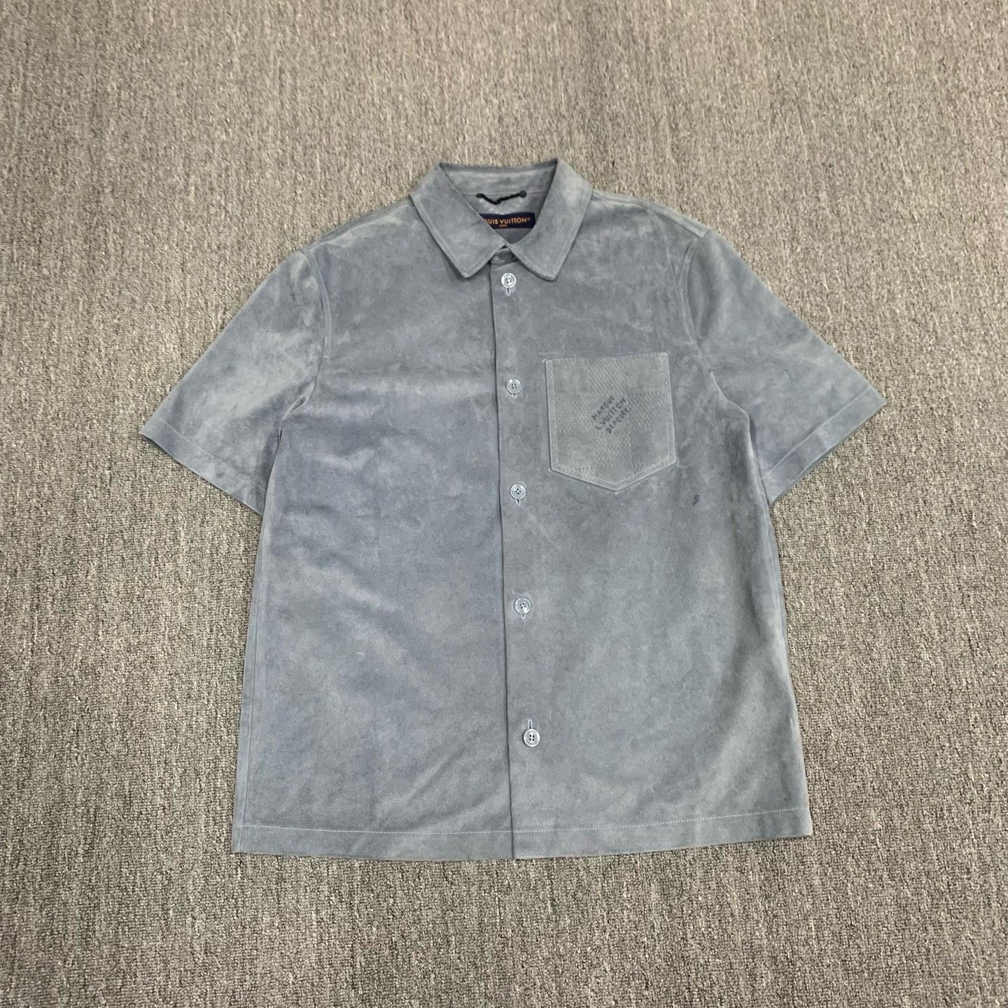Louis Vuitton Louis Vuitton Blue Suede Short-Sleeve Shirt Size US M / EU 48-50 / 2 - 1 Thumbnail
