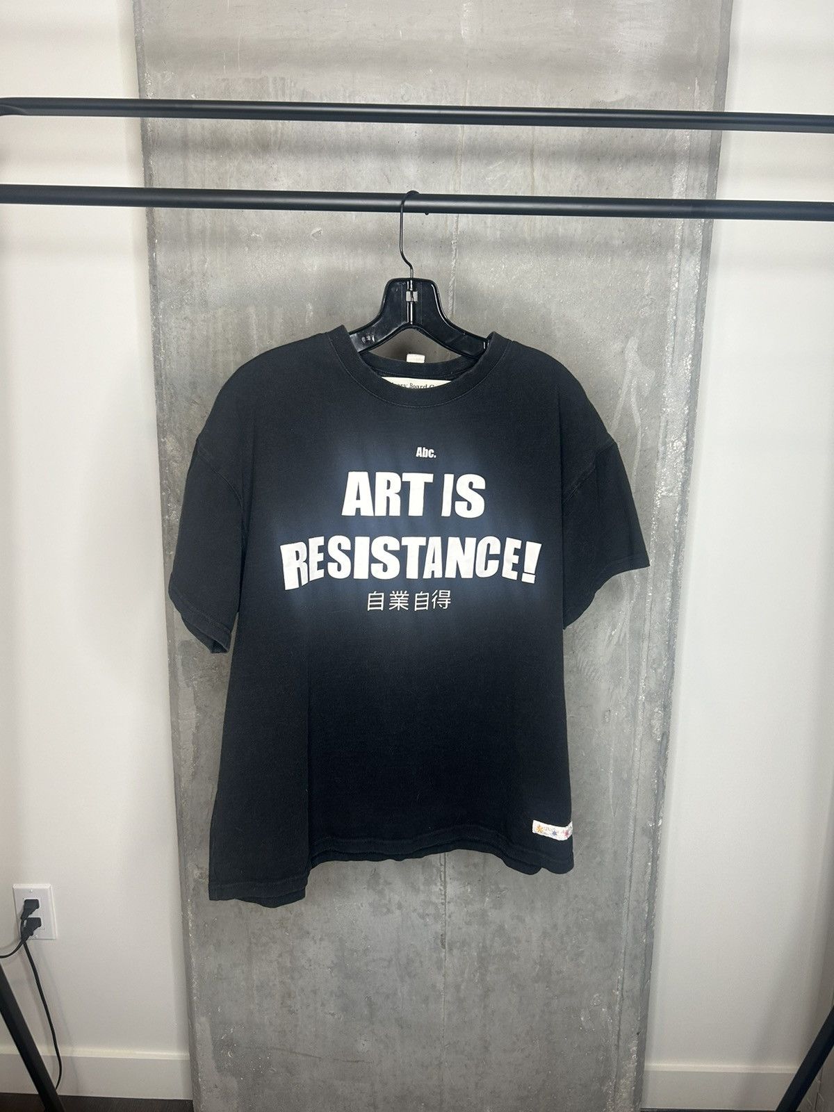 Advisory Board Crystals Art is resistance tee Size US L / EU 52-54 / 3 - 1 Thumbnail